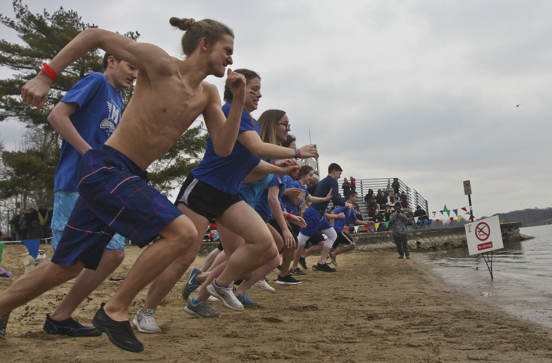 Polar Plunge 53 3.02.19.JPG